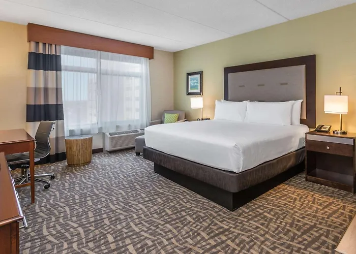Wyndham Garden Buffalo Downtown